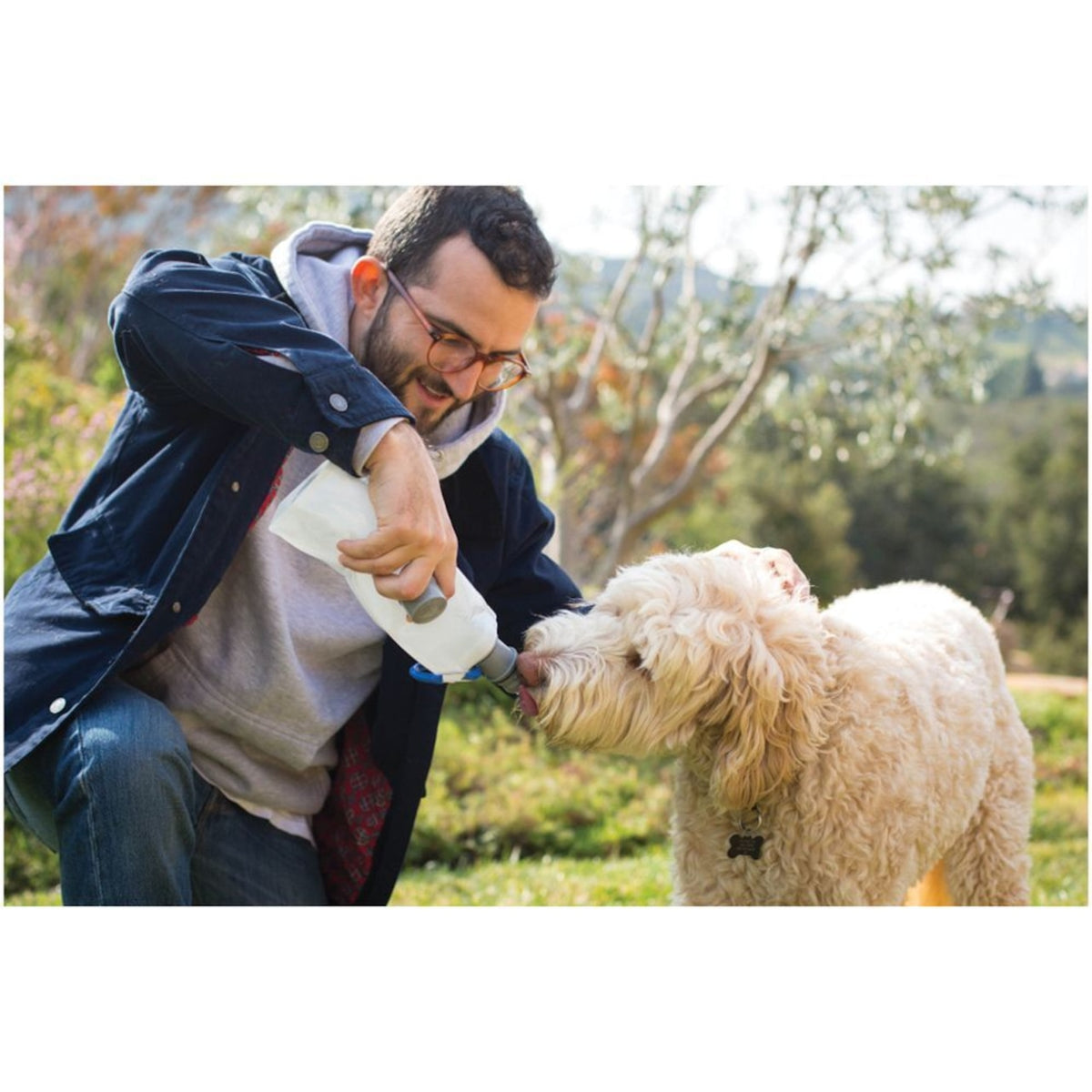 Vapur EZ Lick Dog Bottle 0.7L - Whiteout